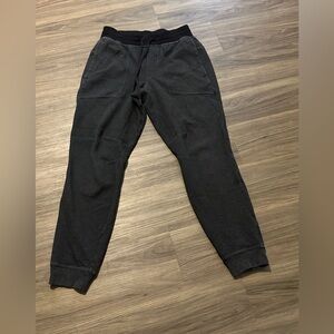 lululemon city sweat jogger in dark grey/black in waffle print